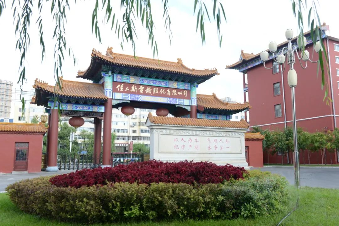 6C2FD693A35339D98A89644CBE3_4A8C6DE7_23CCA.jpg?e= 瓦力游戏| 首页 -瓦力出品,必属精品